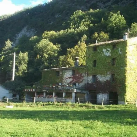 Ferme La Siberie Holiday home Entrevaux